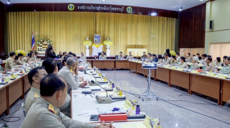 นายกสมาคมชาวเพชรบุรี มอบหมายให้นายสถิตย์  กระต่ายอินทร์ กรรมการสมาคมชาวเพชรบุรี เข้าร่วมการประชุมคณะกรมการจังหวัดและหัวหน้าส่วนราชการจังหวัดเพชรบุรี ประจำเดือนกันยายน 2568